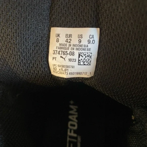 PUMA Black and Gray Sneakers - Picture 8 of 8